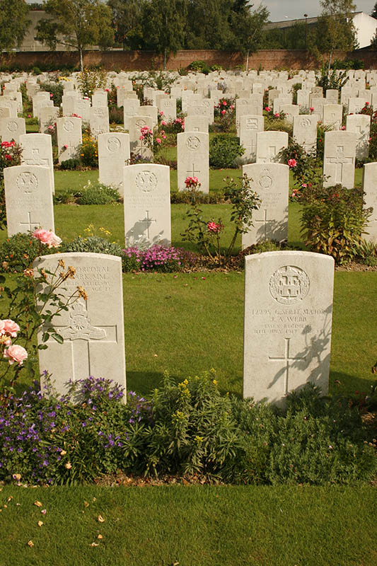 Faubourg D'Amiens cemetery, Arras Faubourg D'Amiens cemetery, Arras